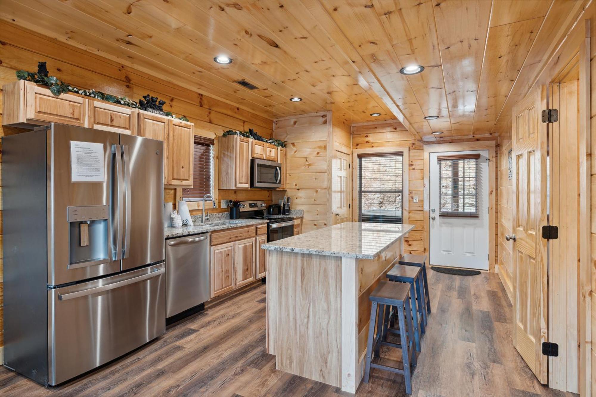 The 3 Bears Is A Newly Built 3 Bedroom Cabin Only 3 Minutes From The Parkway! Пиджен-Фордж Экстерьер фото