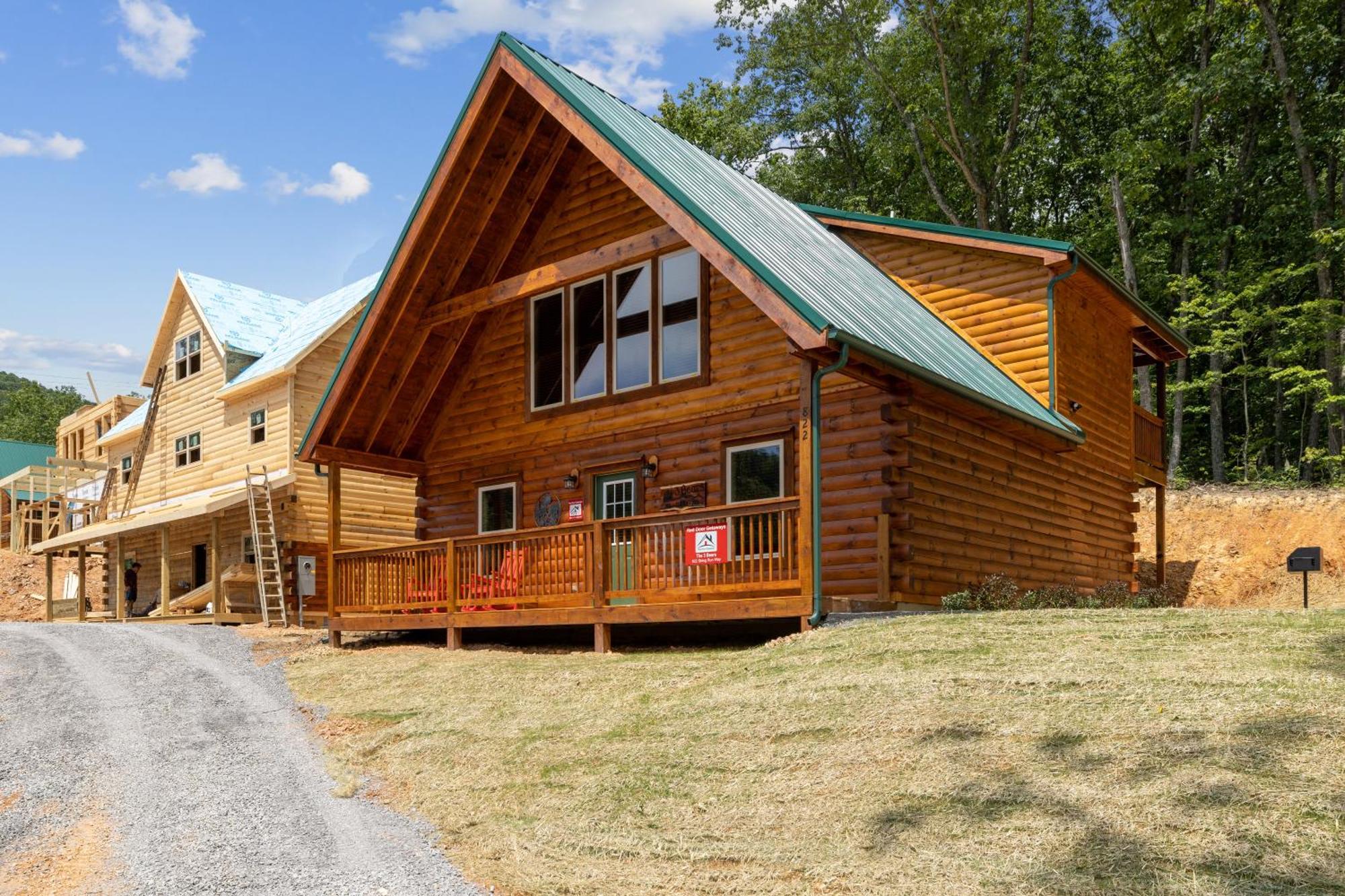 The 3 Bears Is A Newly Built 3 Bedroom Cabin Only 3 Minutes From The Parkway! Пиджен-Фордж Экстерьер фото